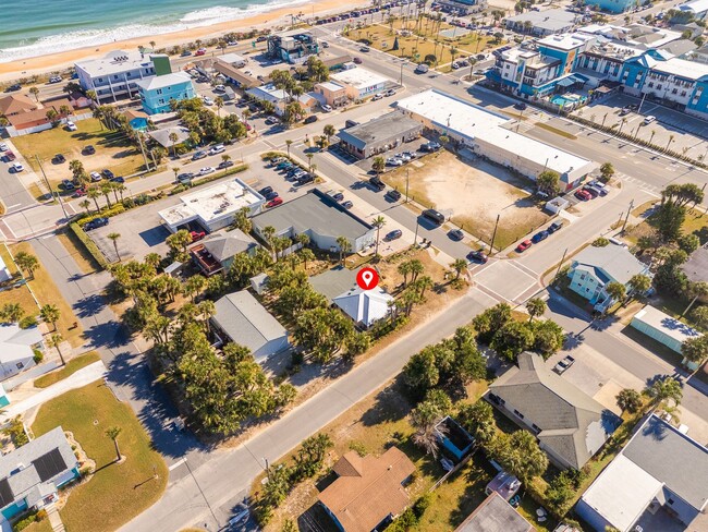 Building Photo - Historic Coquina Meets Modern Finishes 2 Bedroom 1 Bath Duplex in the Heart of Flagler Beach