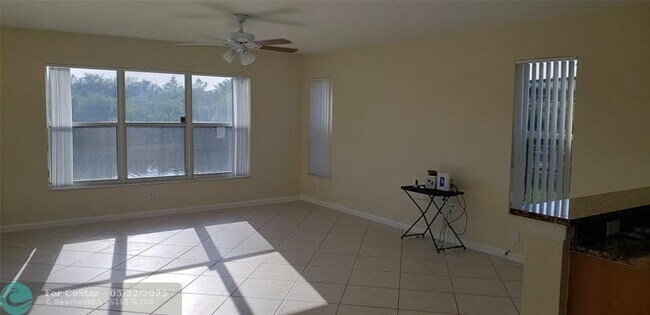 Building Photo - 2802 SW 165th Ave