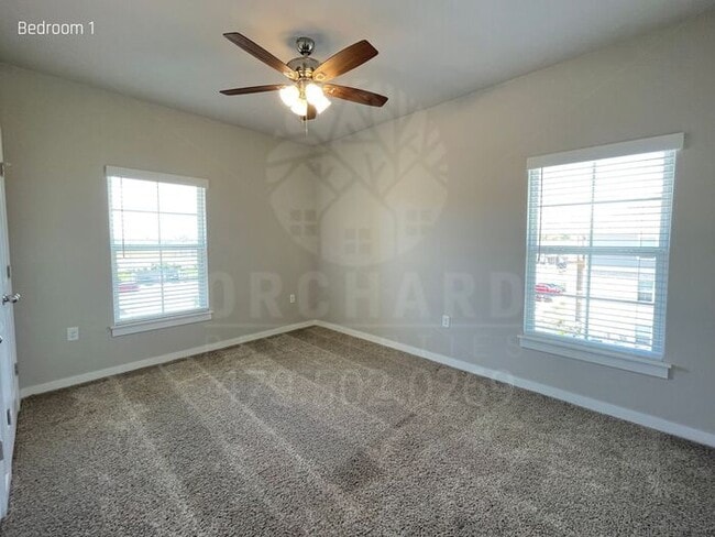 Building Photo - 2/1 Flat | New Apartments in Siloam Springs!
