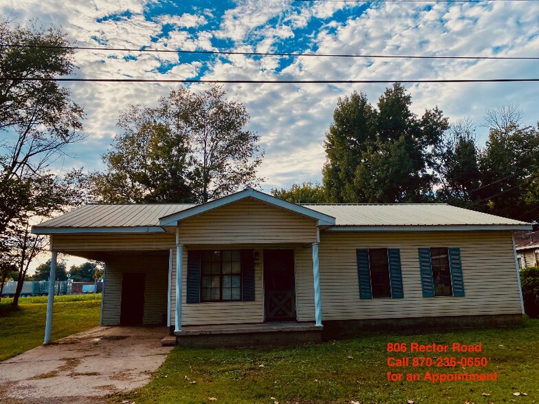 Primary Photo - 806 Rector Rd