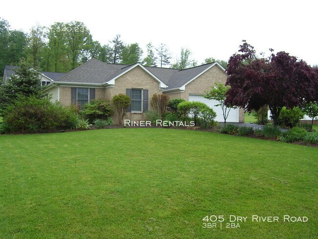 Building Photo - 405 Dry River Rd