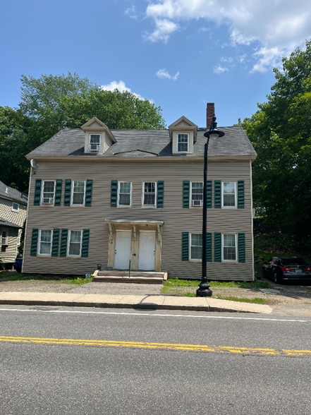 Primary Photo - 19 Exeter Rd