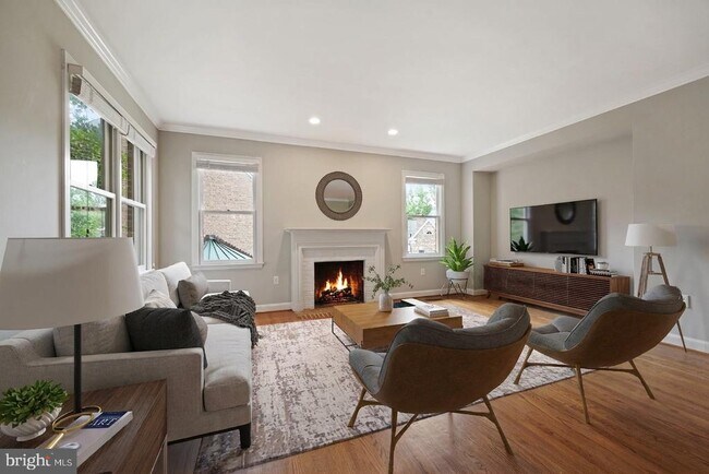 Building Photo - 5108 Warren Pl NW