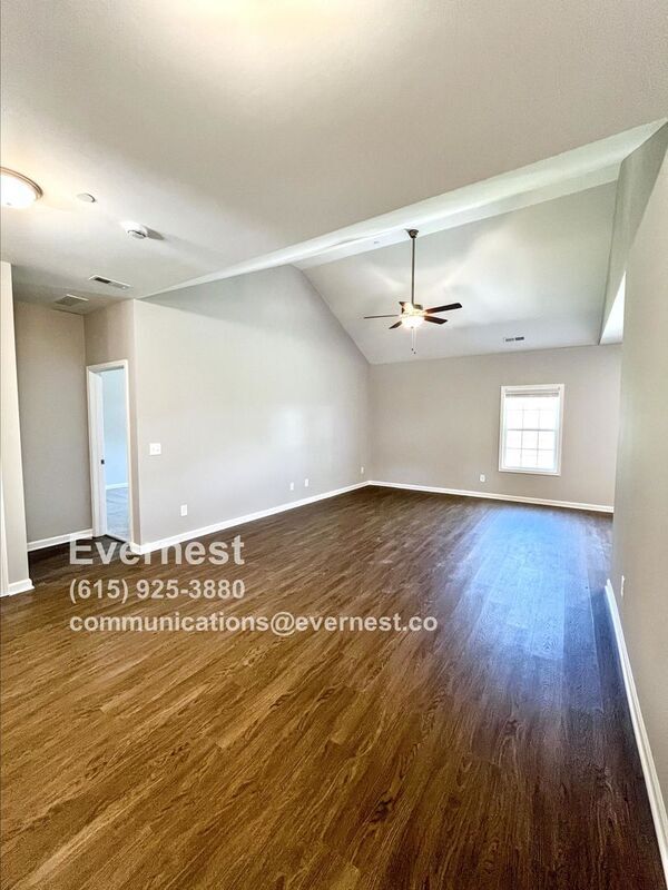 Building Photo - 1037 Echo Rdg Rd