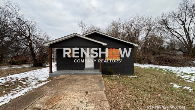 Building Photo - 1532 Silver St