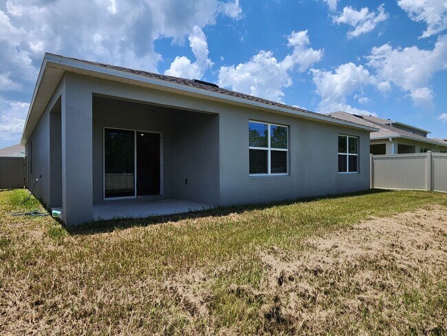 Building Photo - BEAUTIFUL 4Bedroom 2 Bathroom Home in the Ormond Station Community