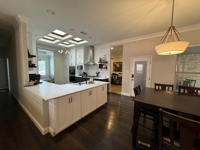 Building Photo - 5305 Wimberley Spring Ct