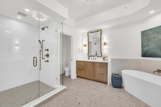 Building Photo - 807 Harborshore Dr