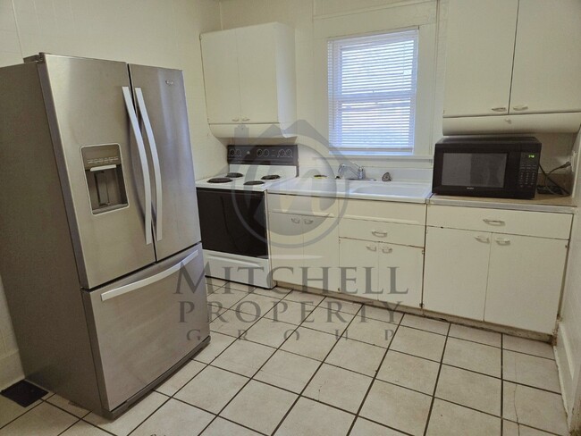 Building Photo - Cozy 1 bedroom in Plemons Addition