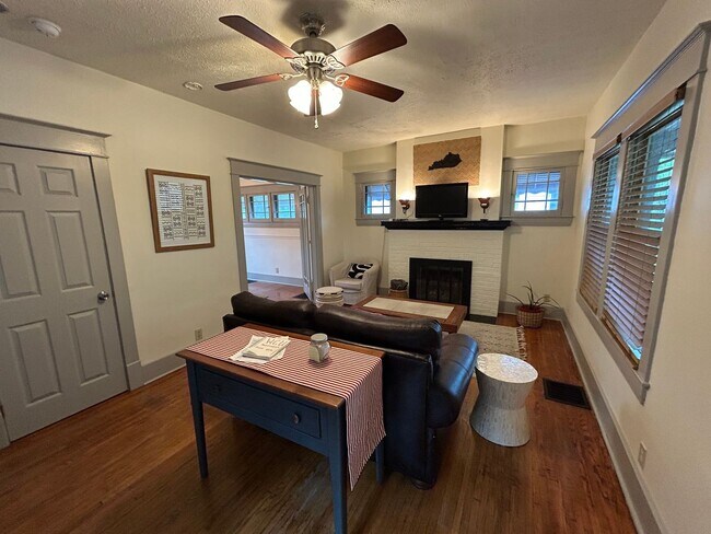 Building Photo - 2 Bed Beechmont Bungalow