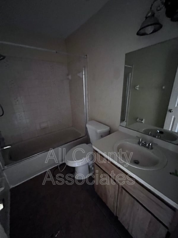 Building Photo - 8933 Cochise Ln