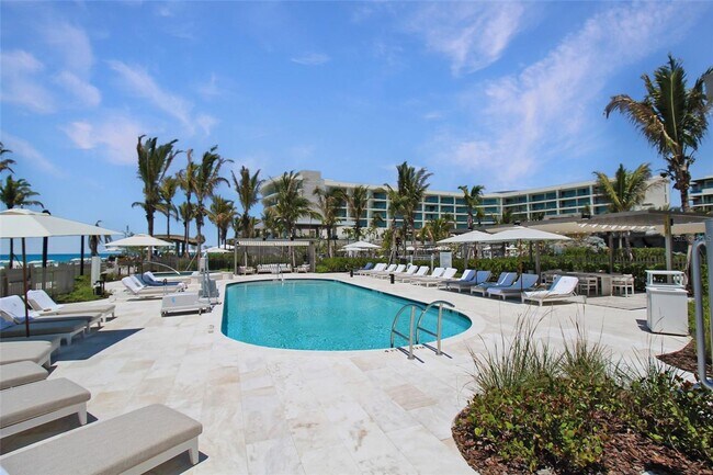 Building Photo - Luxury Furnished Gulf-Front Condo at The St. Regis Residences, Longboat Key, FL