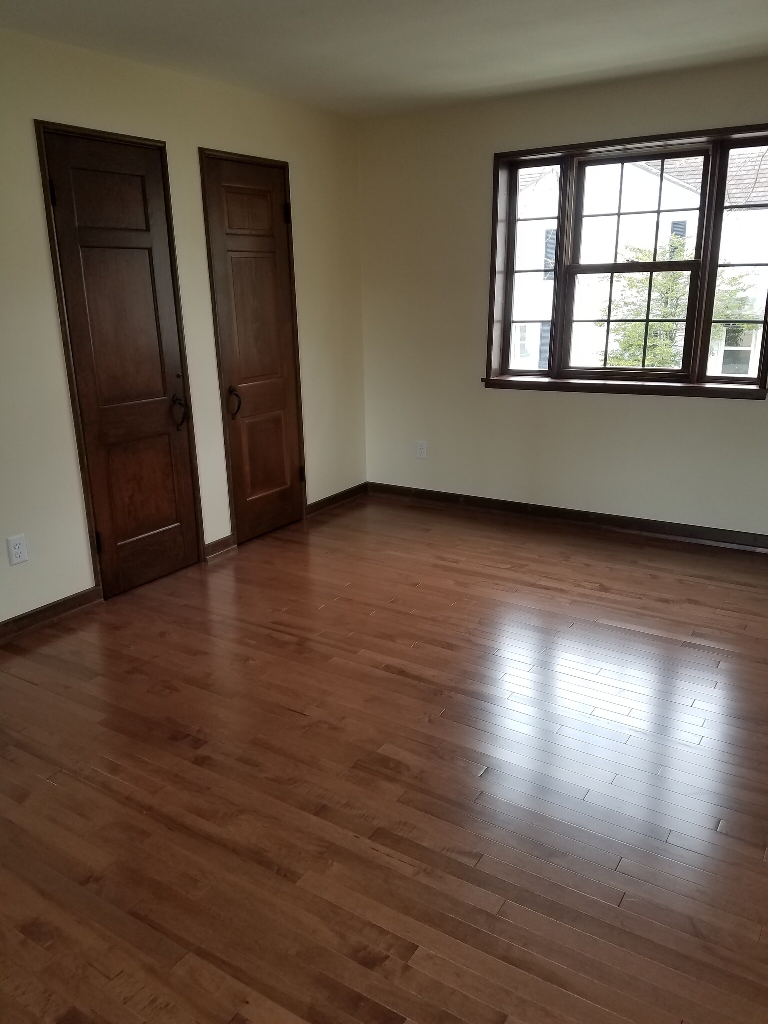 Building Photo - 5920 Dendron Ln