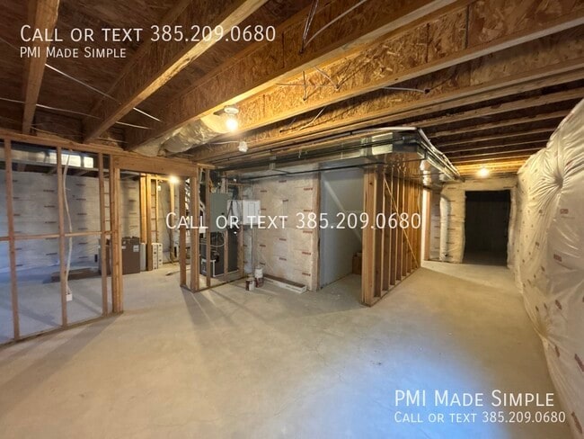 Building Photo - 3322 W 2410 N