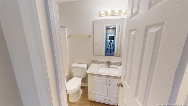 Building Photo - 2561 Lull Water Dr