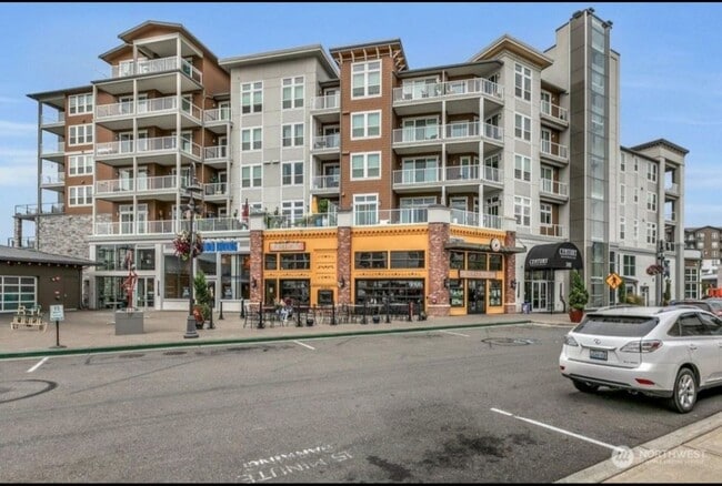 Building Photo - 5105 Grand Loop