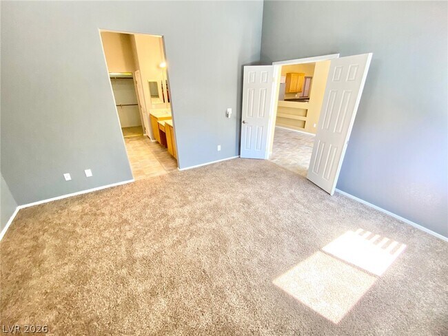 Building Photo - 8221 Jo Marcy Dr
