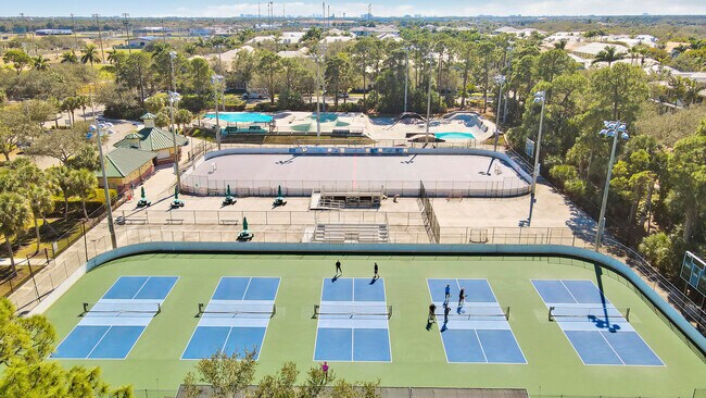 Building Photo - 1472 Corbison Point Pl