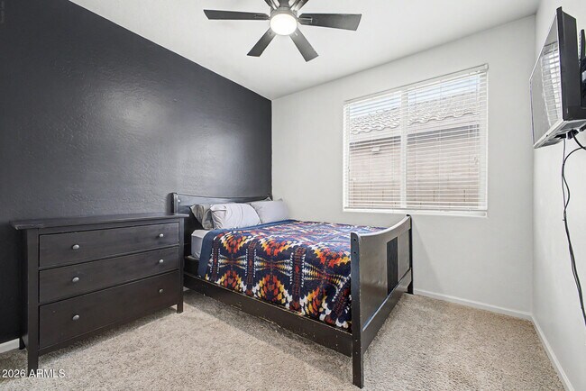 Building Photo - 3514 E Cowboy Cove Trail