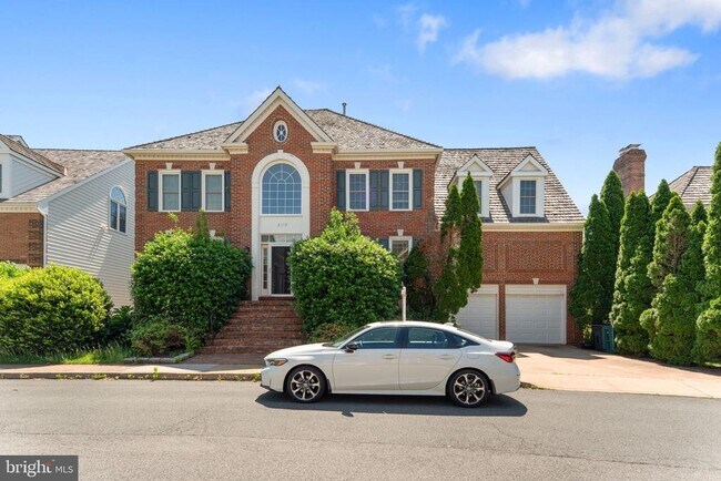 Primary Photo - 2113 Arrowleaf Dr