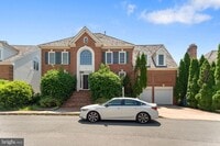 Building Photo - 2113 Arrowleaf Dr