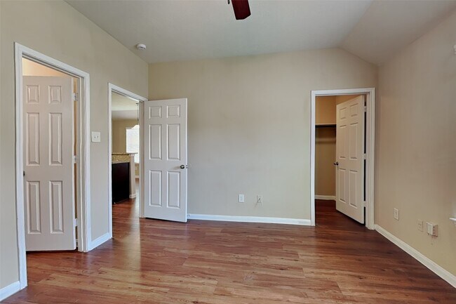 Building Photo - 21606 Nella Cir