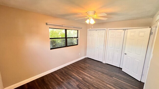 Building Photo - Timeless Charm Meets Modern Comfort in the Heart of Winter Park! WASHER & DRYER INCLUDED!