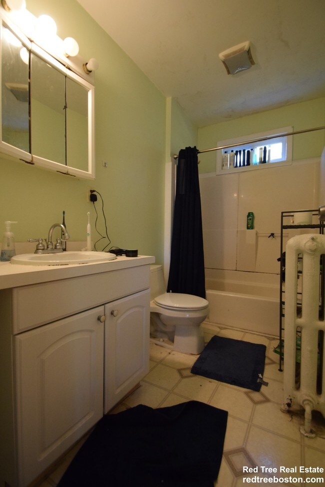 Building Photo - 24 Crosby Rd