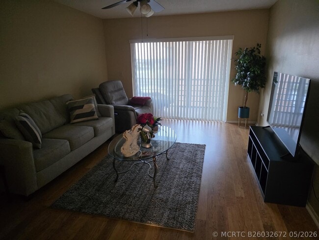 Building Photo - 3048 Sunrise Lakes Dr E