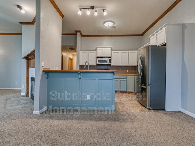 Building Photo - 4117 Green Apple Dr