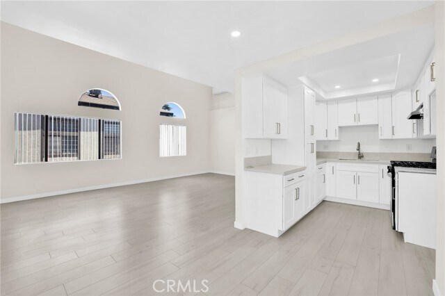 Building Photo - 7750 Laurel Canyon Blvd