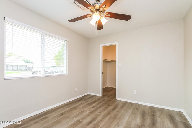 Building Photo - 1612 W Citation Ln