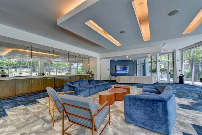 Building Photo - 44 Peachtree Pl NE
