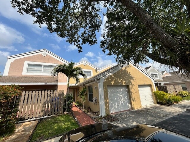 Building Photo - 1325 NW 124th Ave