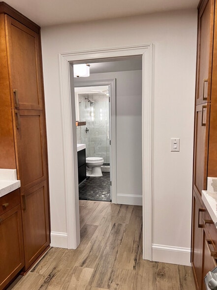 Building Photo - 3530 Piedmont Rd NE