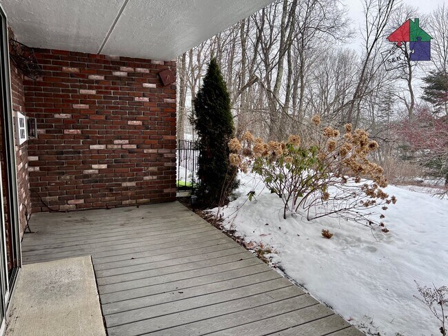 Building Photo - 60 Snowdrift Ln