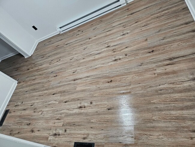 Building Photo - 850 Union St