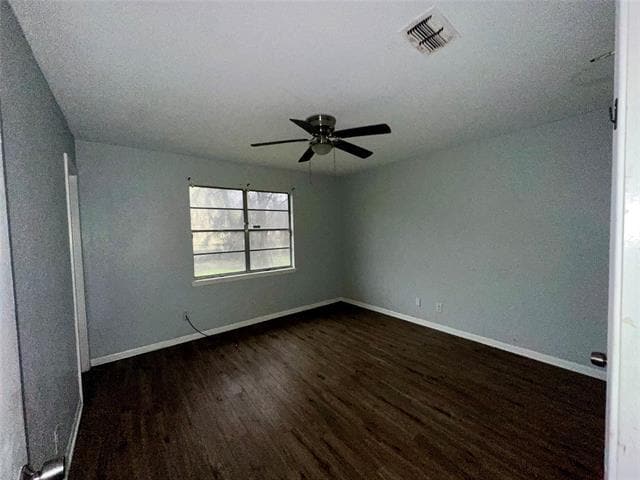 Building Photo - 7809 Woodfield Dr