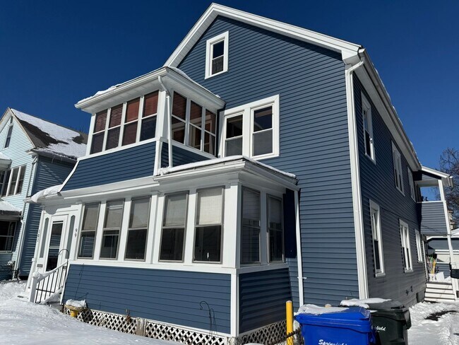 Building Photo - 99-101-101 Mooreland St