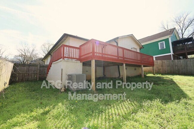 Building Photo - 1095 Ira St SW