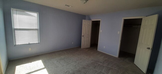 Building Photo - 26 Dunnaway Dr