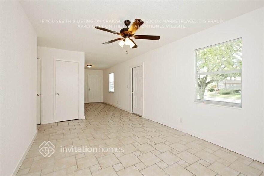 Building Photo - 8171 SW 7th St