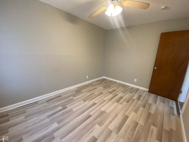 Building Photo - 1745 N Lesley Ave