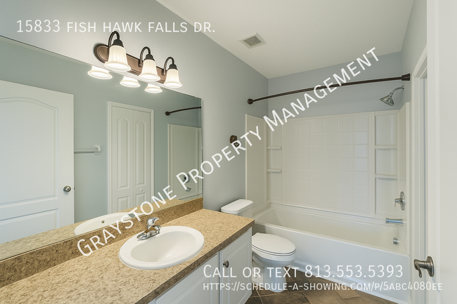 Building Photo - 15833 Fishhawk Falls Dr