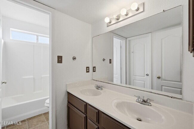 Building Photo - 3272 Urbici Soler Dr