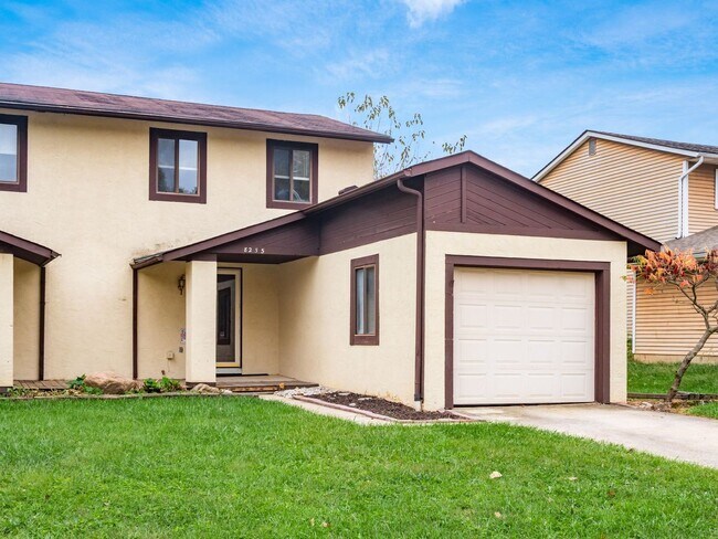 Building Photo - 8235-8237 Goldsmith Dr