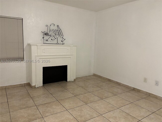 Building Photo - 2059 SW 7th 0