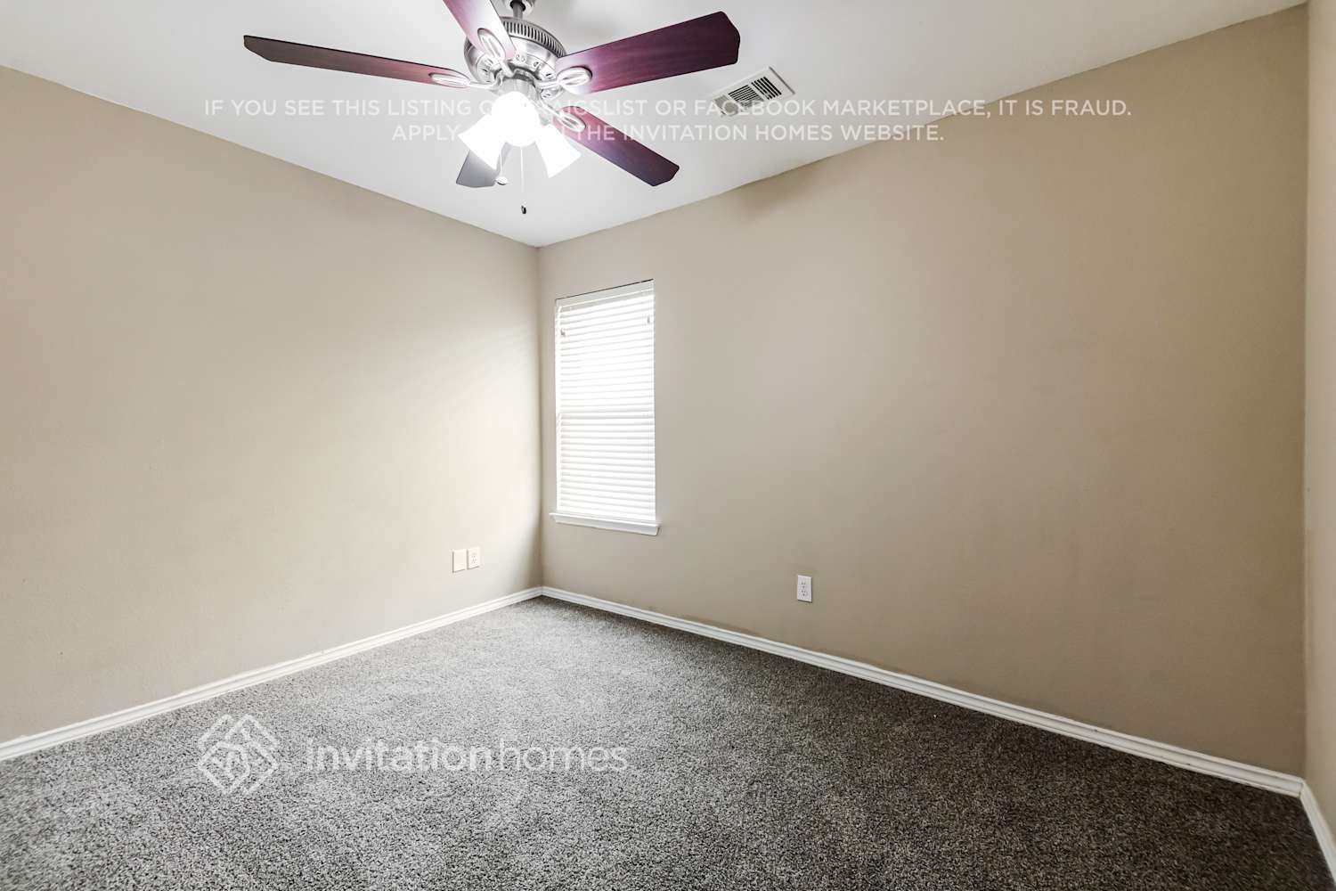 Building Photo - 3878 Pinebluff Ln