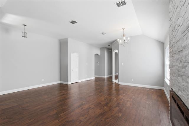 Building Photo - 4018 Hillhaven Dr