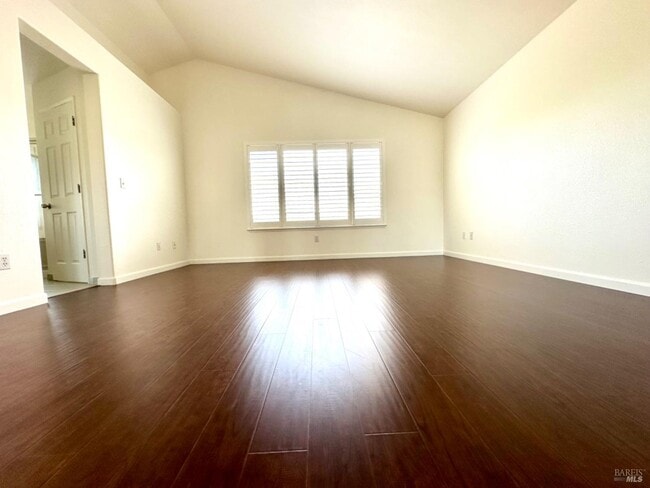 Building Photo - 622 Stonehenge Dr
